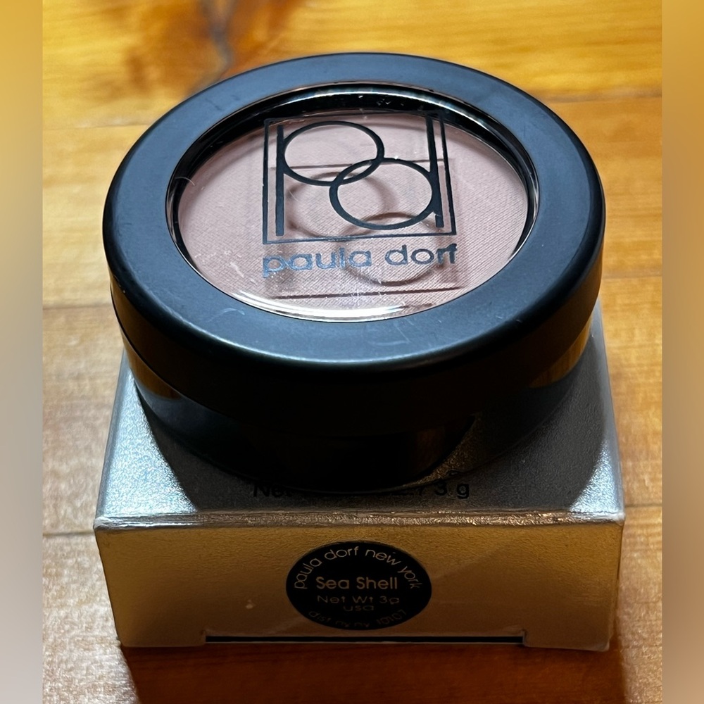 NIB Paula Dorf eyeshadow Sea Shell